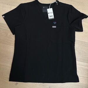 Figs Black Scrub new with the tag size medium